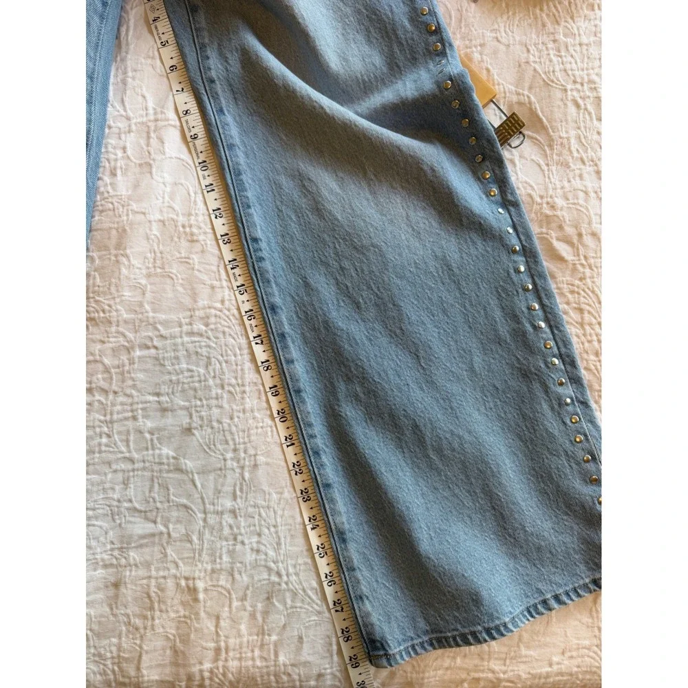 Studded Wide Leg Jeans Light Wash High Rise Denim Size 29/8